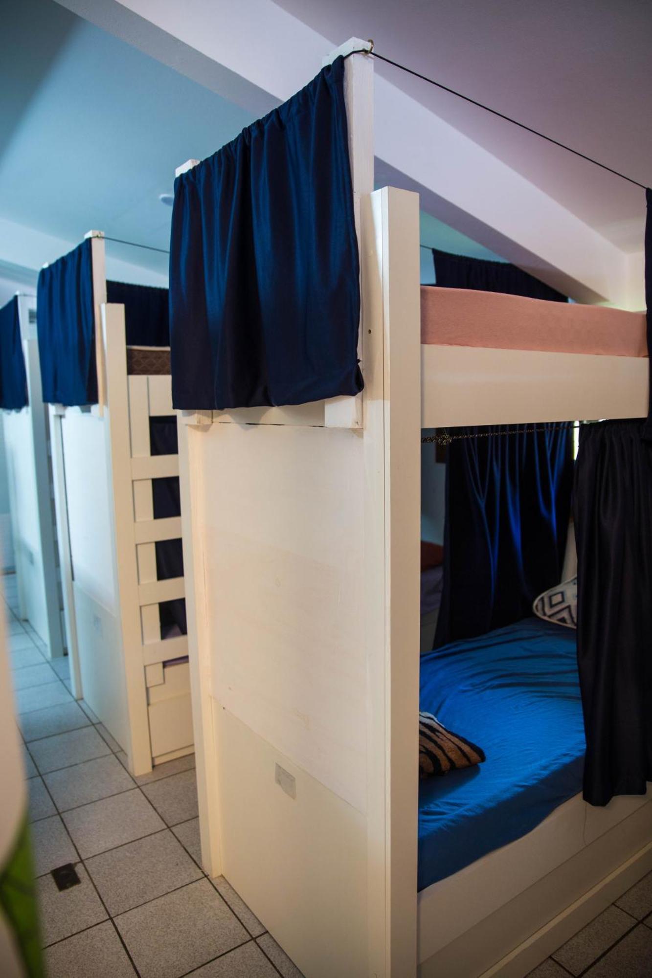 Nomades Vibe Da Ilha - Adventure Hostels & Coworking Флоріанополіс Екстер'єр фото